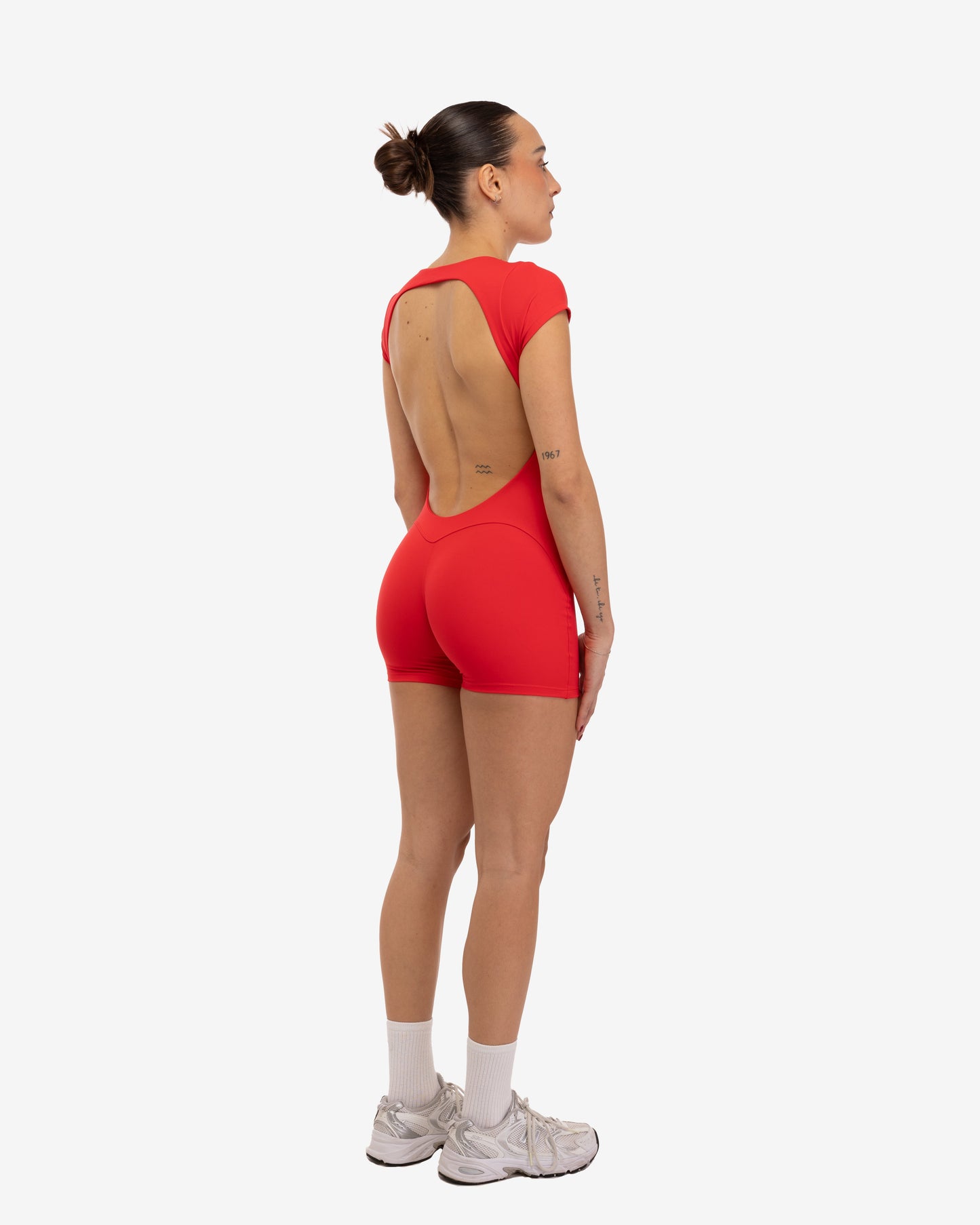 TUTINA NUDA FORMA