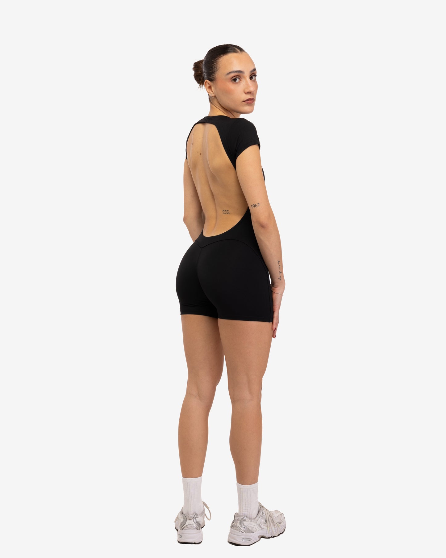TUTINA NUDA FORMA