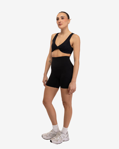 SHORTS MID ESSENZIALI