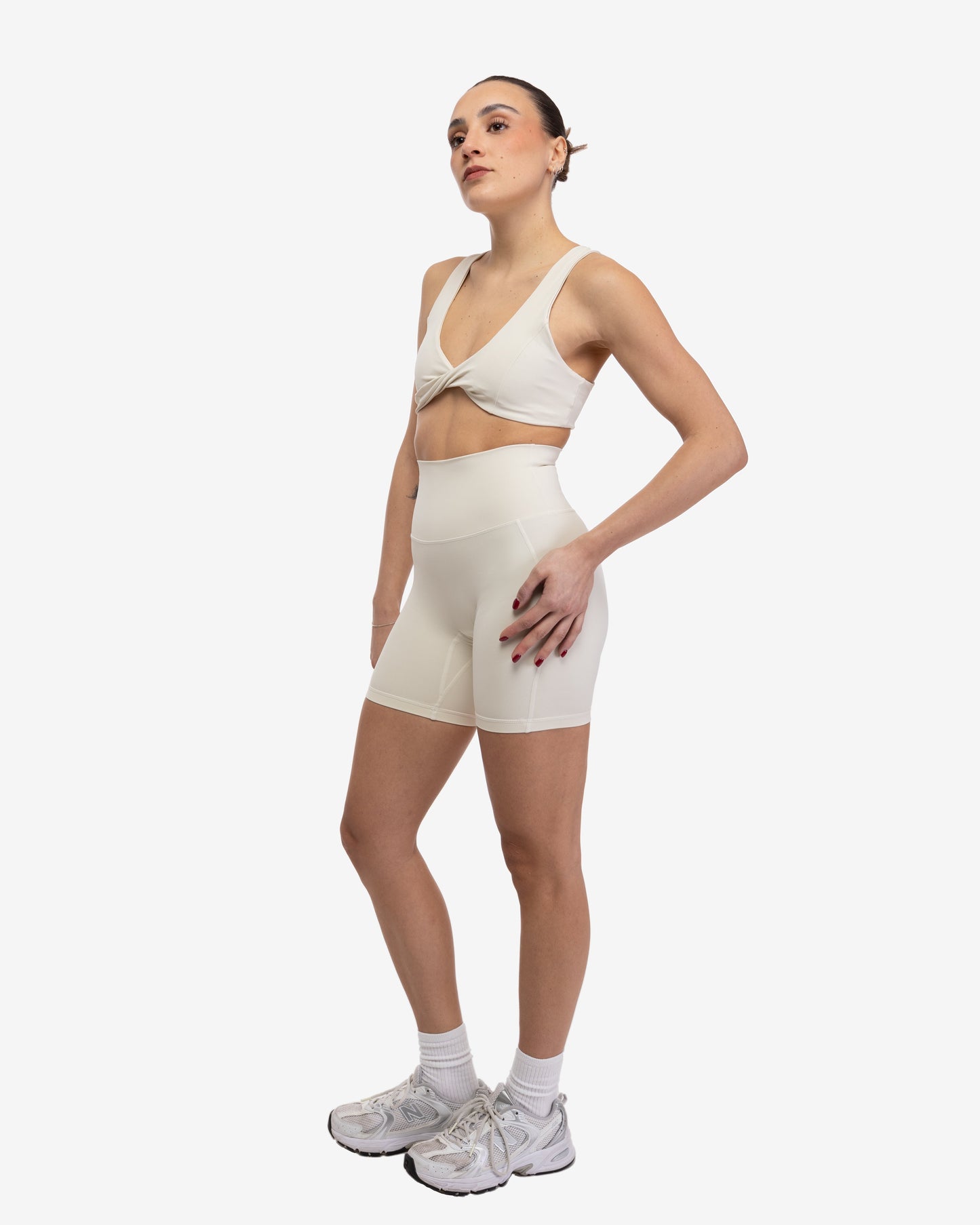 SHORTS MID ESSENZIALI