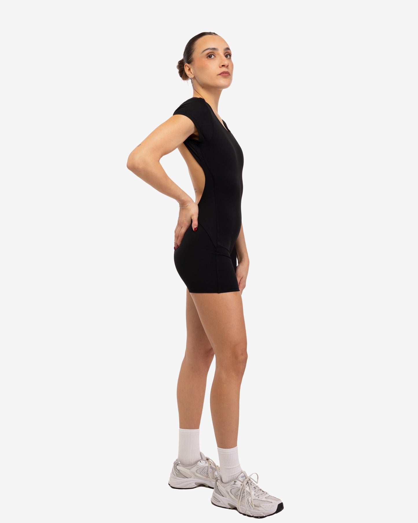 TUTINA NUDA FORMA